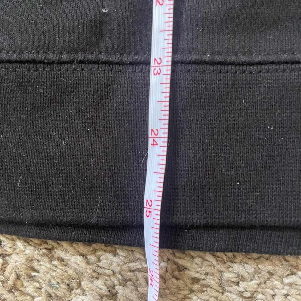 Universal Studios | *Rare* Emerald Black Sweater … - image 6